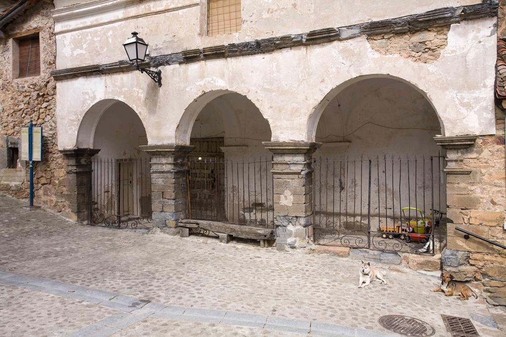Posada De Urreci Альдеануэва-де-Камерос Экстерьер фото