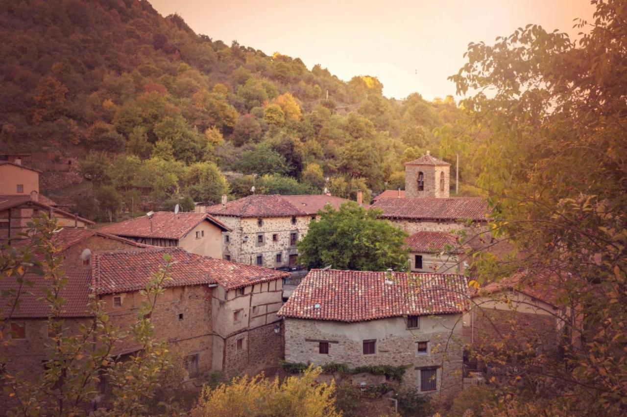 Posada De Urreci Альдеануэва-де-Камерос Экстерьер фото